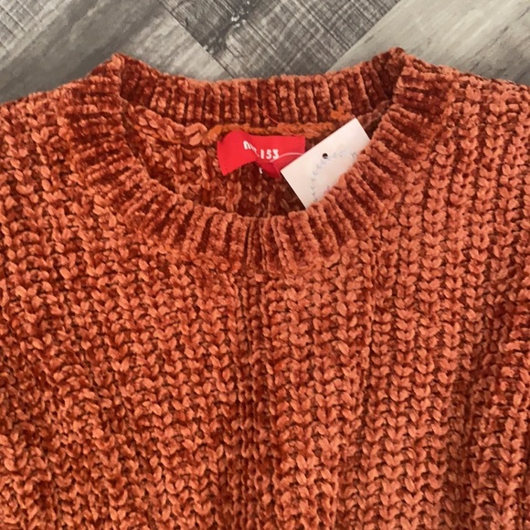 NWT Rust Knitted Pullover Oversized Women's Sweater Size S/M - Picture 5 of 6